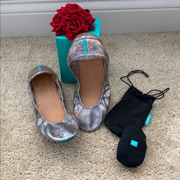 Tieks Shoes - Tieks Love Potion  Lovestruck Metallic Iridescent Ballet Flats Full Set Size 8